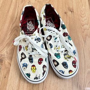 Vans x Marvel Avengers Men’s Size 5 Women’s 6.5 Marvel Heads all over print